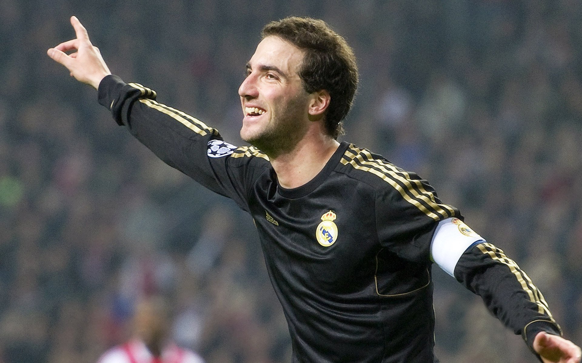 贝恩爆发，勇士提前终结悬念公牛，当非典型英雄成为胜负手