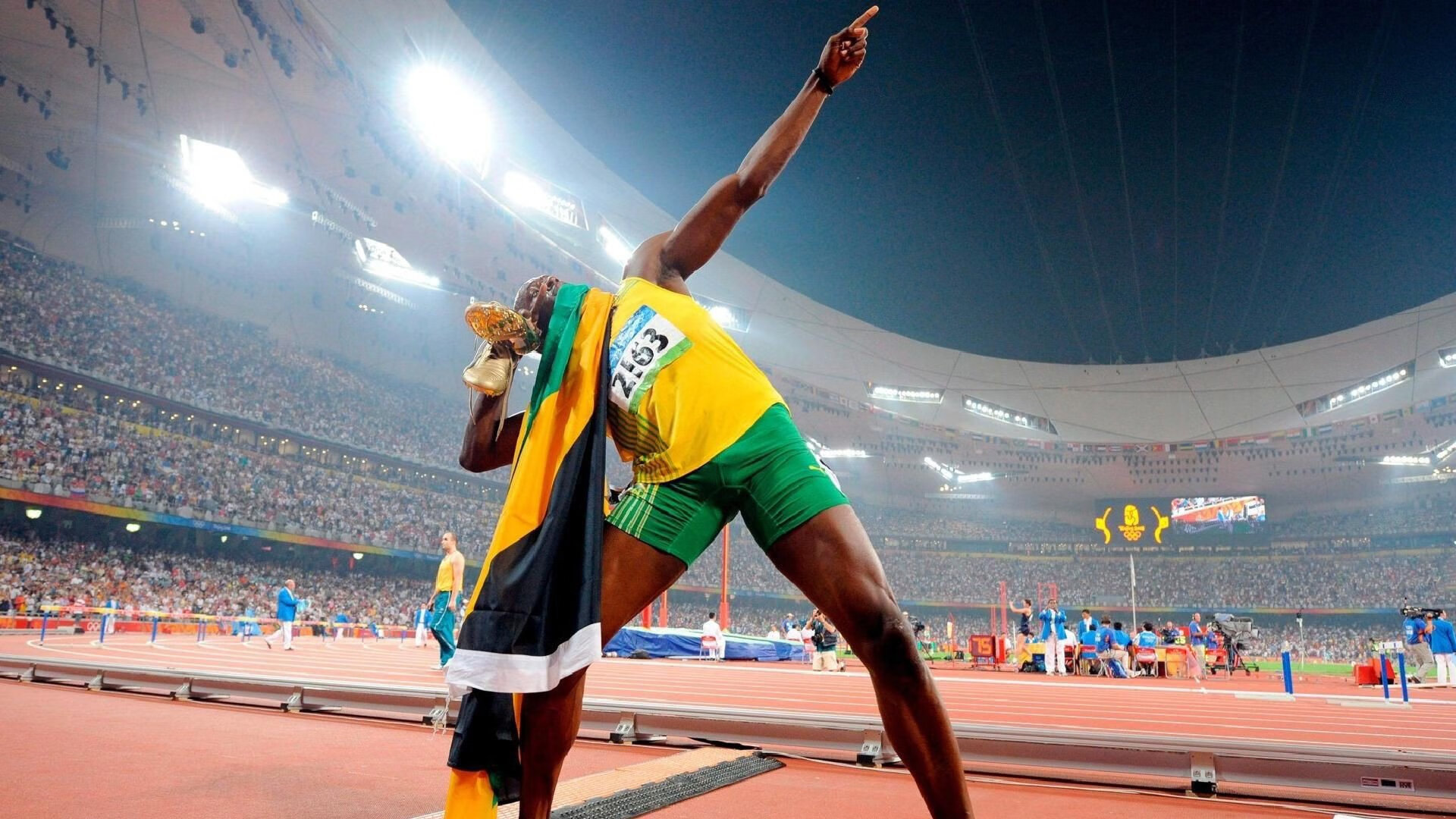 英超争冠之夜，萨拉赫用沉默的咆哮，刻下冠军的钢印