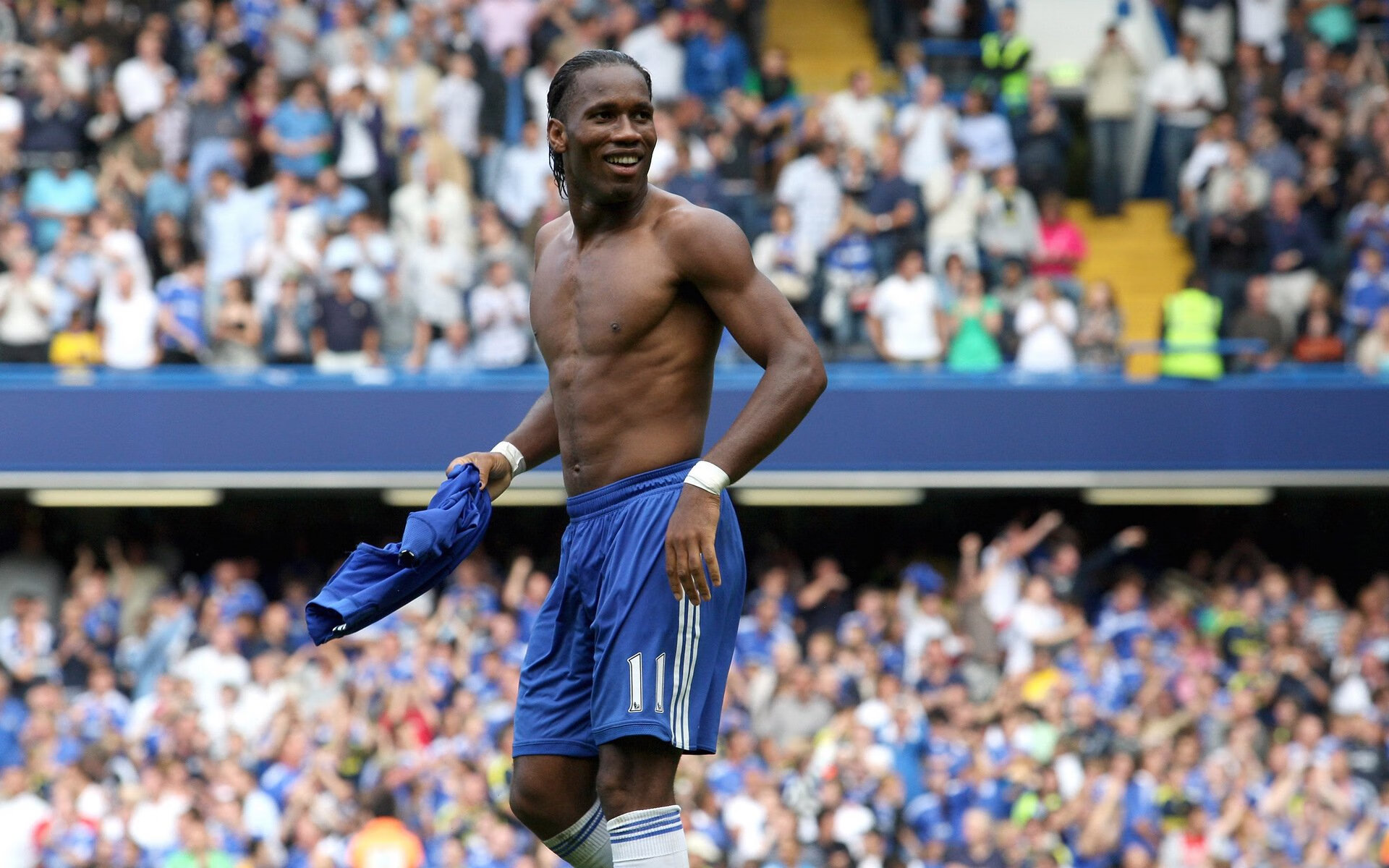 世界排名争夺战焦点战，摩纳哥混凝土防线如何锁死加纳的黑星利刃？